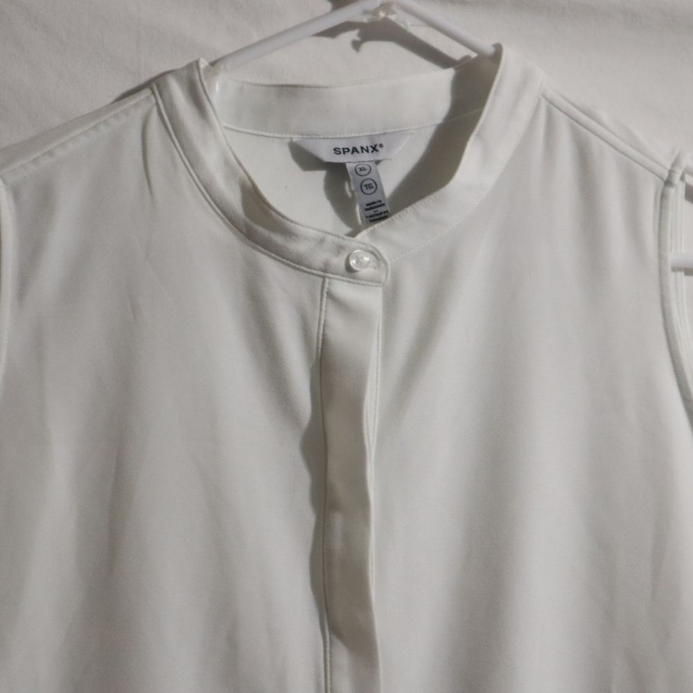 Spank White Sleeveless Top 21061R - Picture 7 of 11